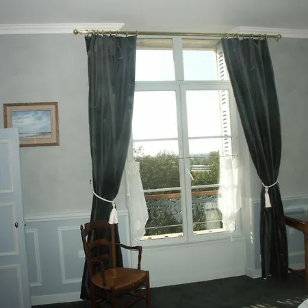 Domaine De Castel Parc 尼奥尔