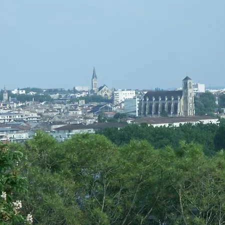 Domaine De Castel Parc 住宿加早餐酒店