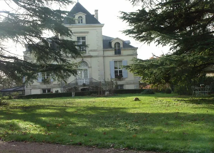 Domaine De Castel Parc 住宿加早餐酒店 尼奥尔