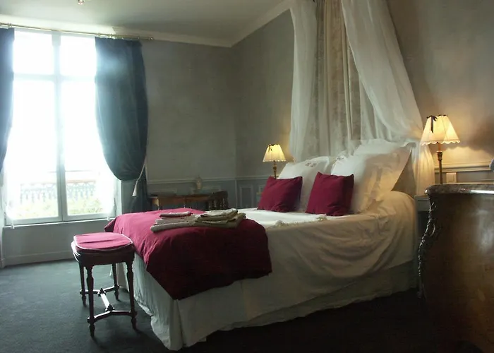 住宿加早餐酒店 Domaine De Castel Parc 尼奥尔